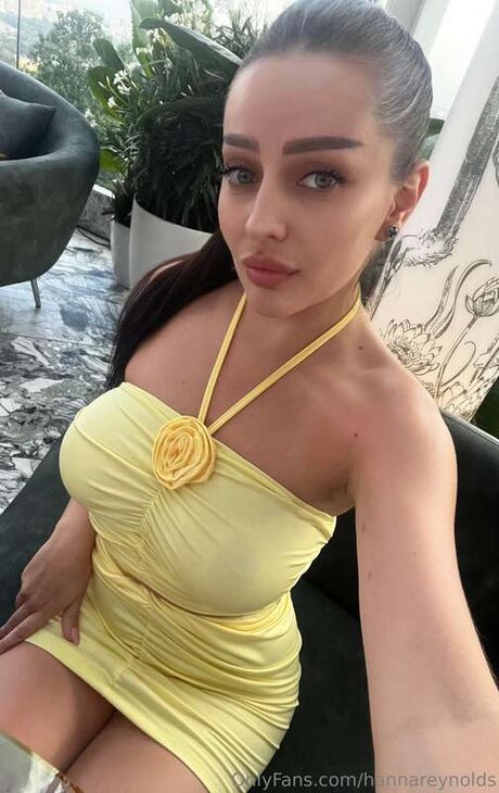 Hannareynolds star exclusive photos