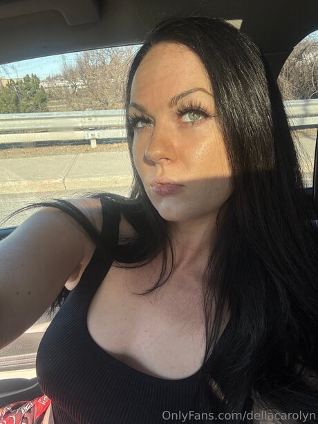 Dellacarolyn modèle xxx img