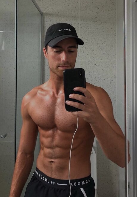 Aussiemenexhibit modèle nu archive