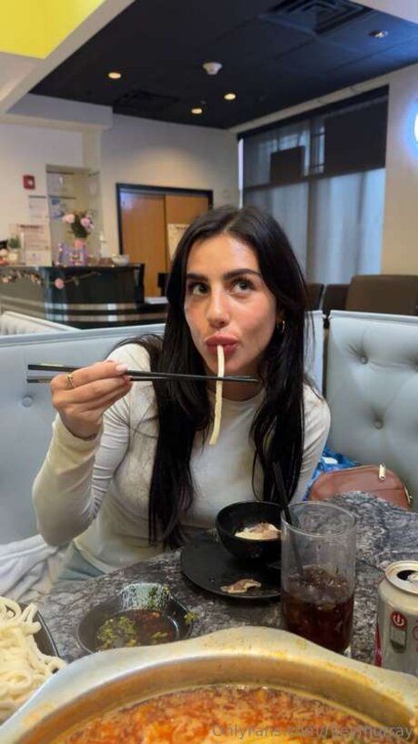 Rileymurray star du porno xxx image