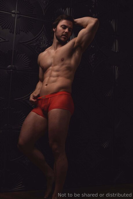 U391344714 actrice nue photos