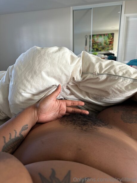 Spicylilbrat nus de stars du porno images