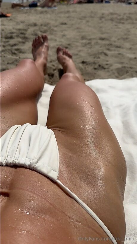 Kiki Miia modèle magnifique galerie