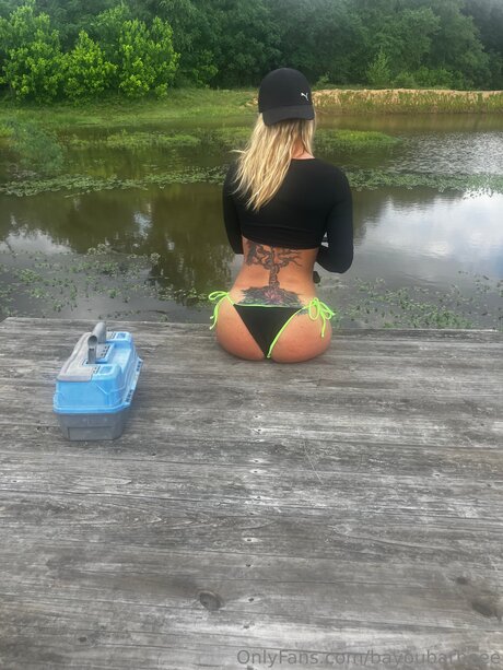 Bayoubarbeee nus de stars du porno archive