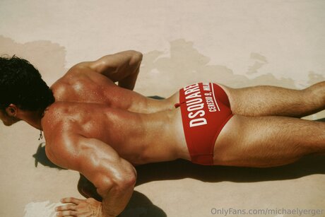 Michaelyerger joli modèle image