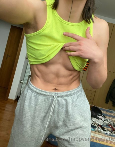 happyending baby_ haut modèle des photos