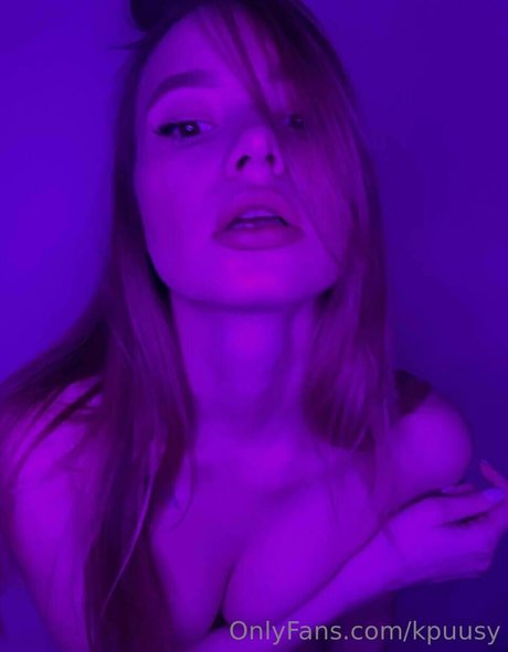 Kpuusy actrice nue img