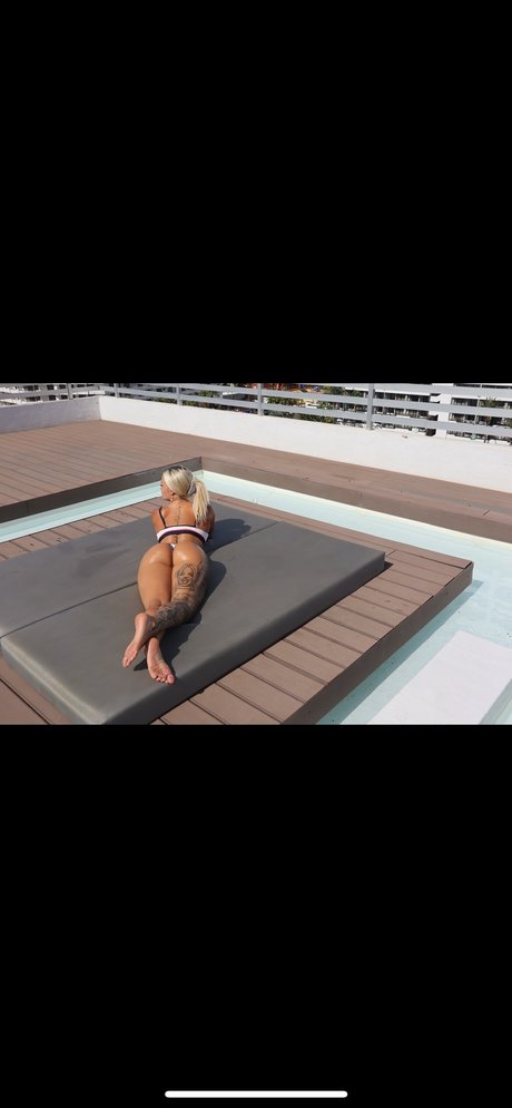 Majabebe Maja Bebe modèle parfait photos