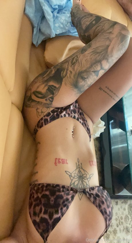 Majabebe Maja Bebe modèle pornographique img