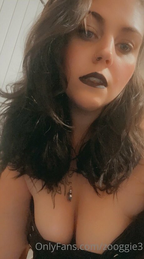 zooggie3 actrice érotique galerie