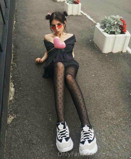 Adel leda actrice porno photo