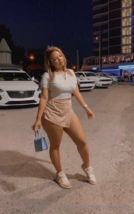 Desmondmarie star du porno de haute qualité des photos