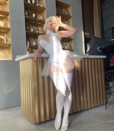 gros seins ébène onlyfans haut archive