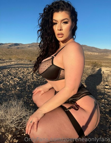 zoereneaonlyfans star du porno belle image