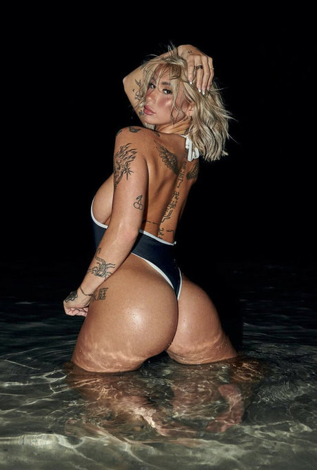 Zoe Consagra actrice de grande qualité des photos