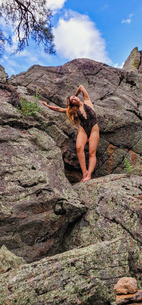 anulingus uniquementfans beau nu image