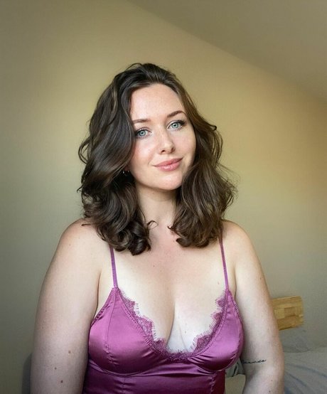 Zoe Bishop star du porno sympa galerie