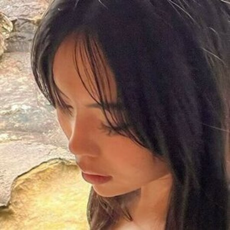 _estherng actrice nue photo