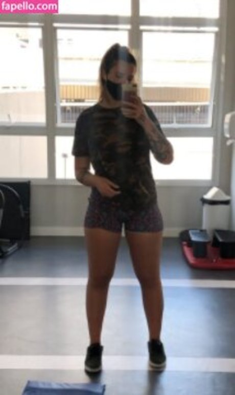 pantalons de yoga onlyfans porno nu archive