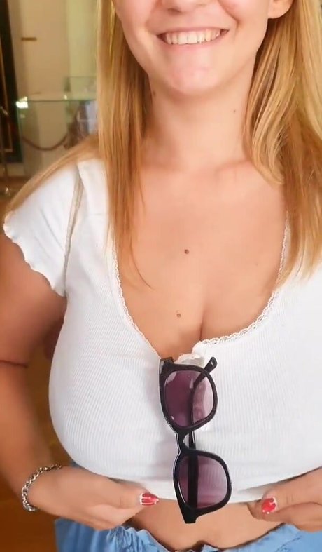 Pola Rainbow sexe star du porno photo