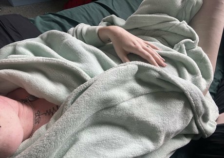 fans emo uniquement chaud gratuit img