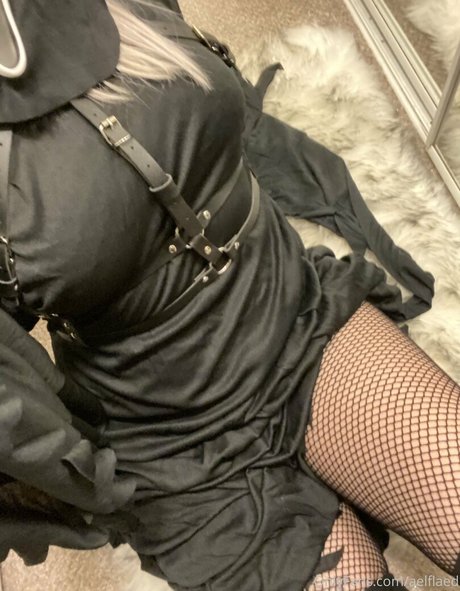 aelflaed star du porno gratuit img