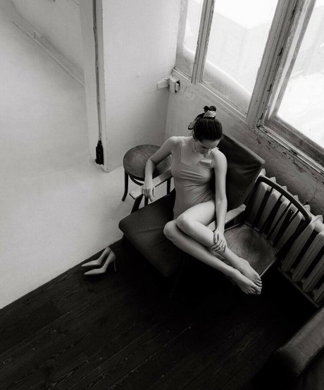 Tasya Key star du porno nue images