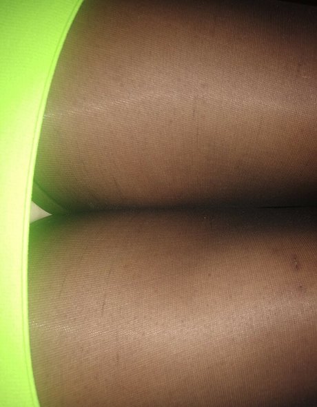 Besos art modèle archive