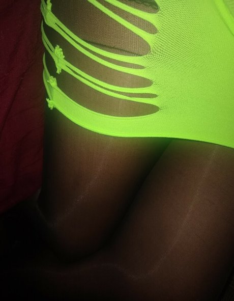 Besos actrice adulte galeries