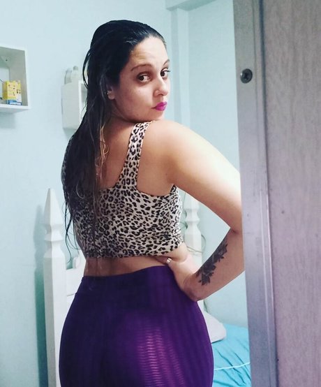 gros seins ébène onlyfans gratuit meilleur photos