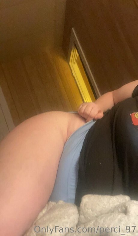 perci 97 haut de star du porno img