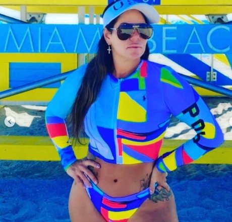 Coroa Gostosa actrice de grande qualité archive