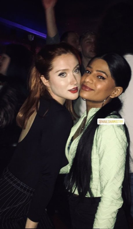 yoga sensuel onlyfans plutôt parfait img