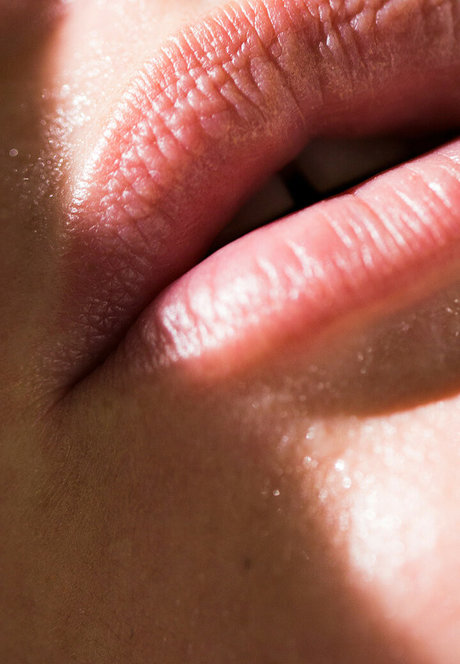 Nicole Mieth modèle chaud collection