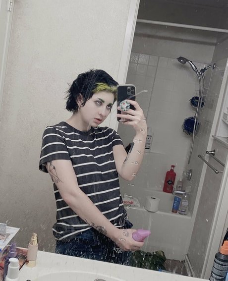 chaton courbé onlyfans belle hd galeries