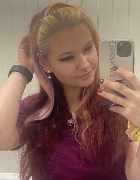 belle nana onlyfans nu chaud des photos