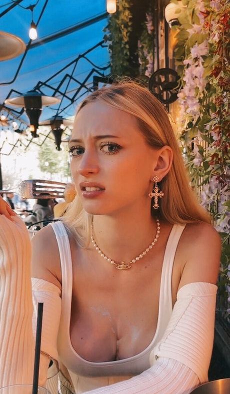 jolie ébène onlyfans des nus sympas photo