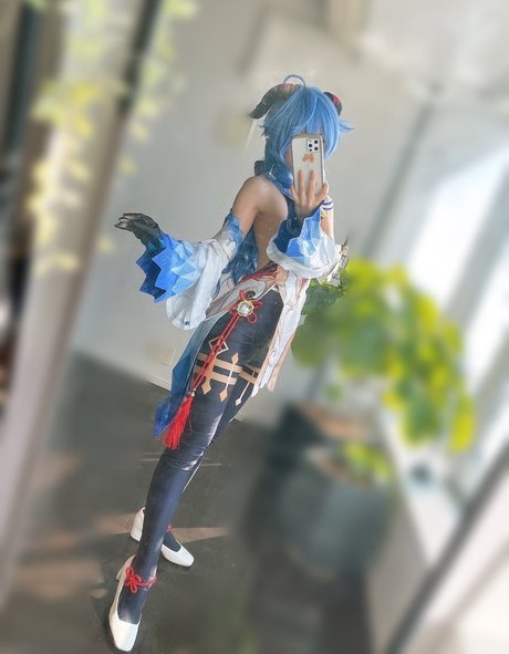 nawo019 modèle adulte galeries