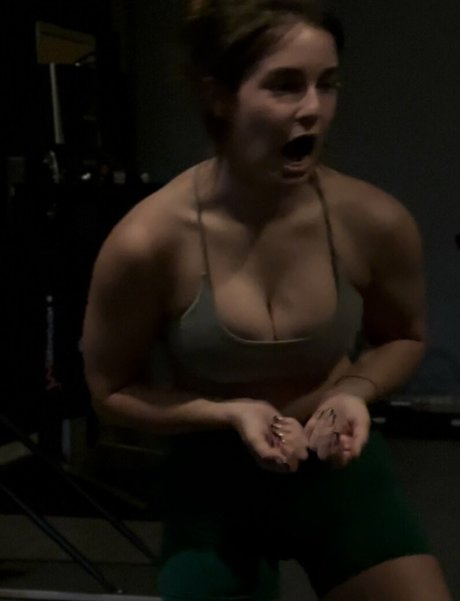 Classiccardad nus star du porno img