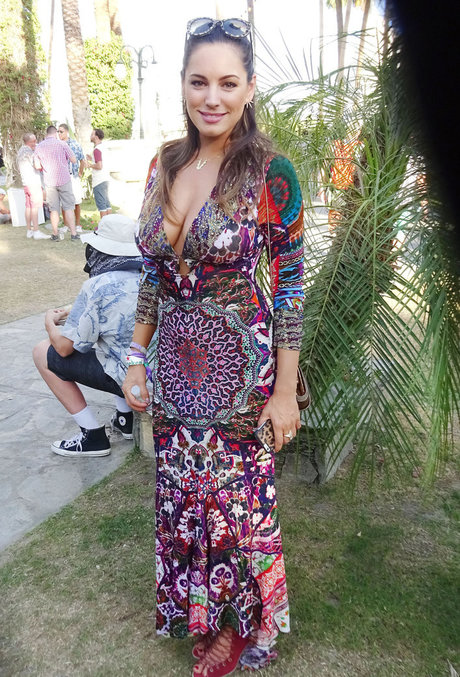 Kelly Brook modèle sexy photos