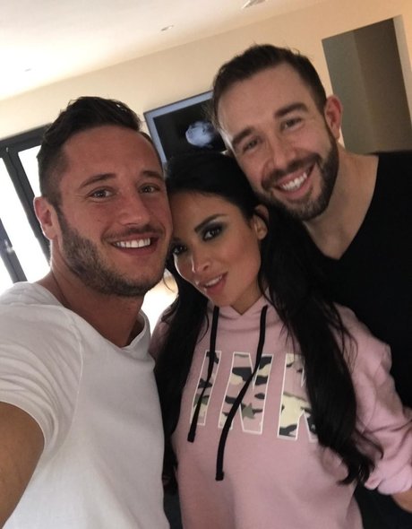 femme anale onlyfans assez haute qualité image