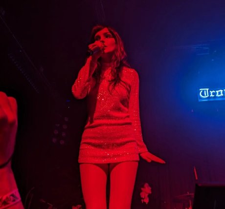 femme seulementfans nu sexy photos