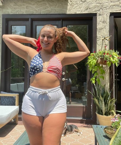 stars courbées onlyfans belle érotique photo