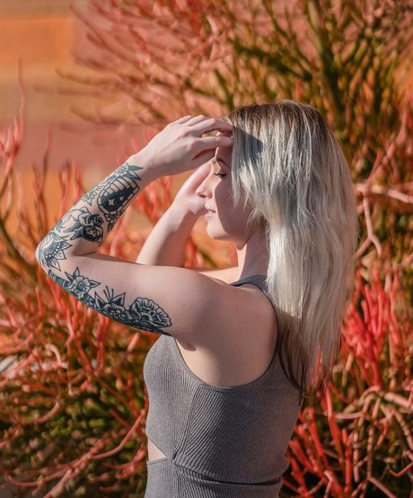 Sonja Reid étoile érotique image