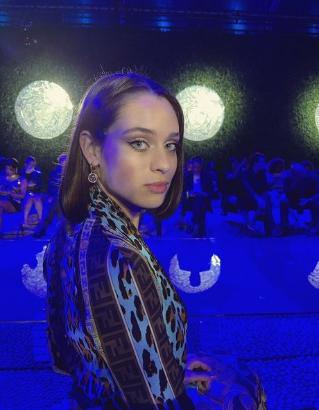 Daniela Melchior star du porno chaud image