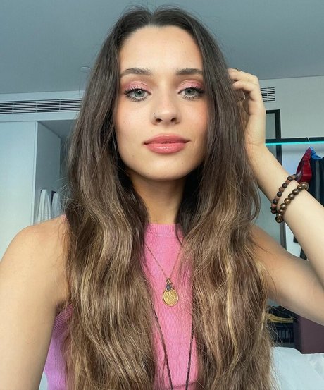 Daniela Melchior actrice nue archive