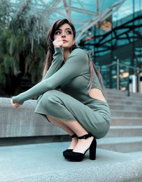 Aruuu sexe de star du porno photo