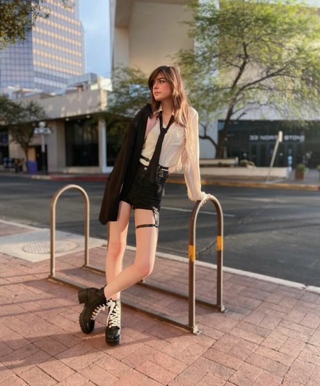 adolescents naturels onlyfans nus exclusifs galeries