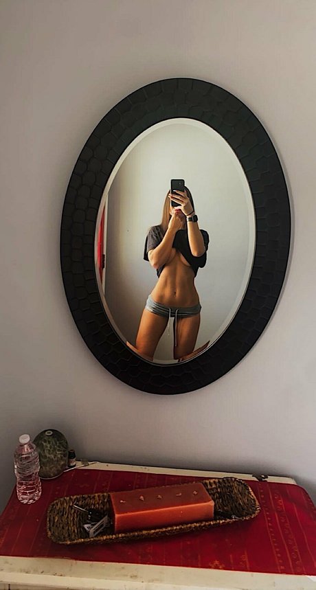 Desireemcmahon étoile photos