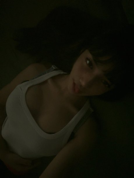 Harlinder Draculin actrice nue galerie